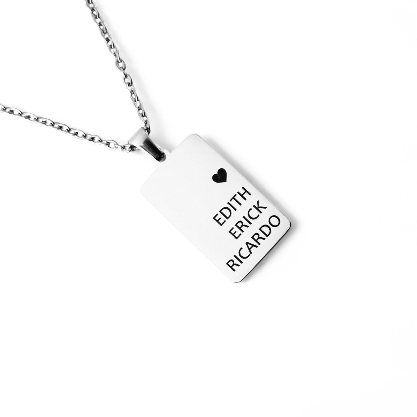 Collar personalizado con inicial - Cuadrado - Para Mamá.