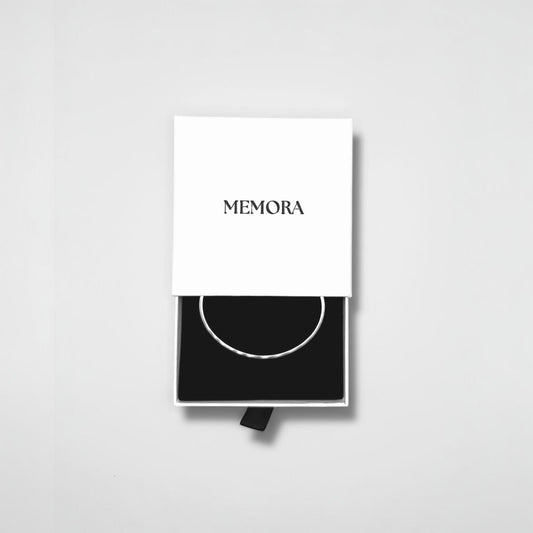 Collar personalizado con inicial - Redondo - Para Mamá.